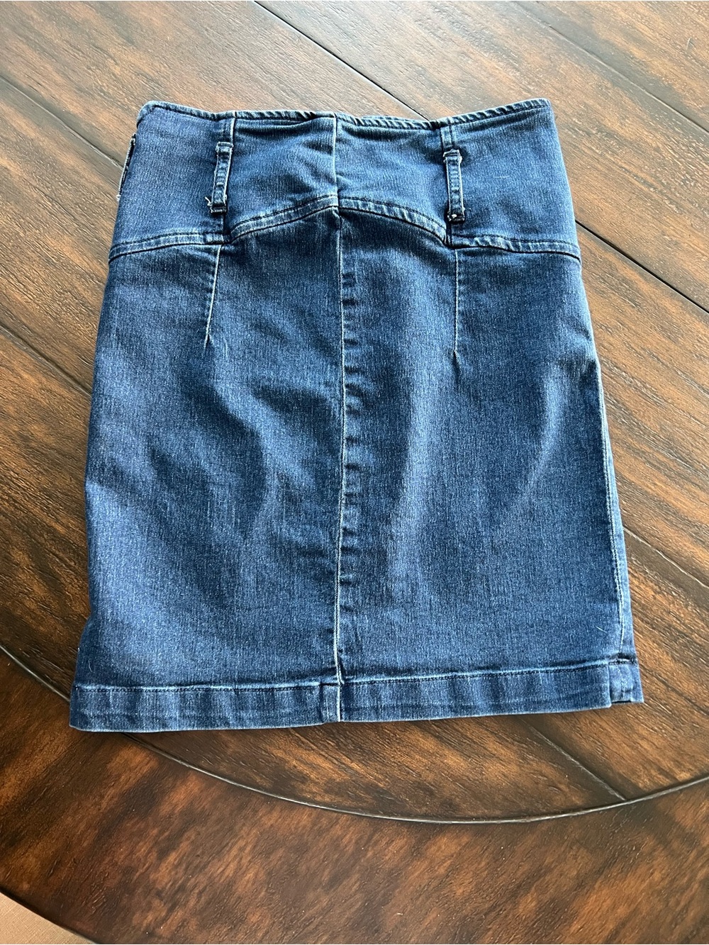 Free People Women's Size 2 Livin' It Up Pencil Denim Skirt Dark Wash Classic